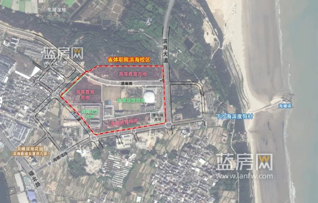 校区地块区位:下沙片区,东临滨海大道与海滨,高等教育用地与体育场馆用地连片